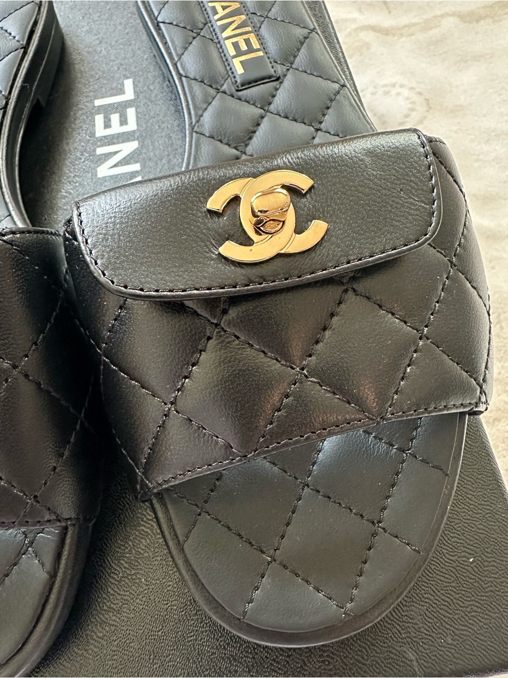 Chanel REV Black Turnlock Quilted Gold CC Logo Mules Slide Sandal Flop Flat 37.5 - Picture 3 of 11